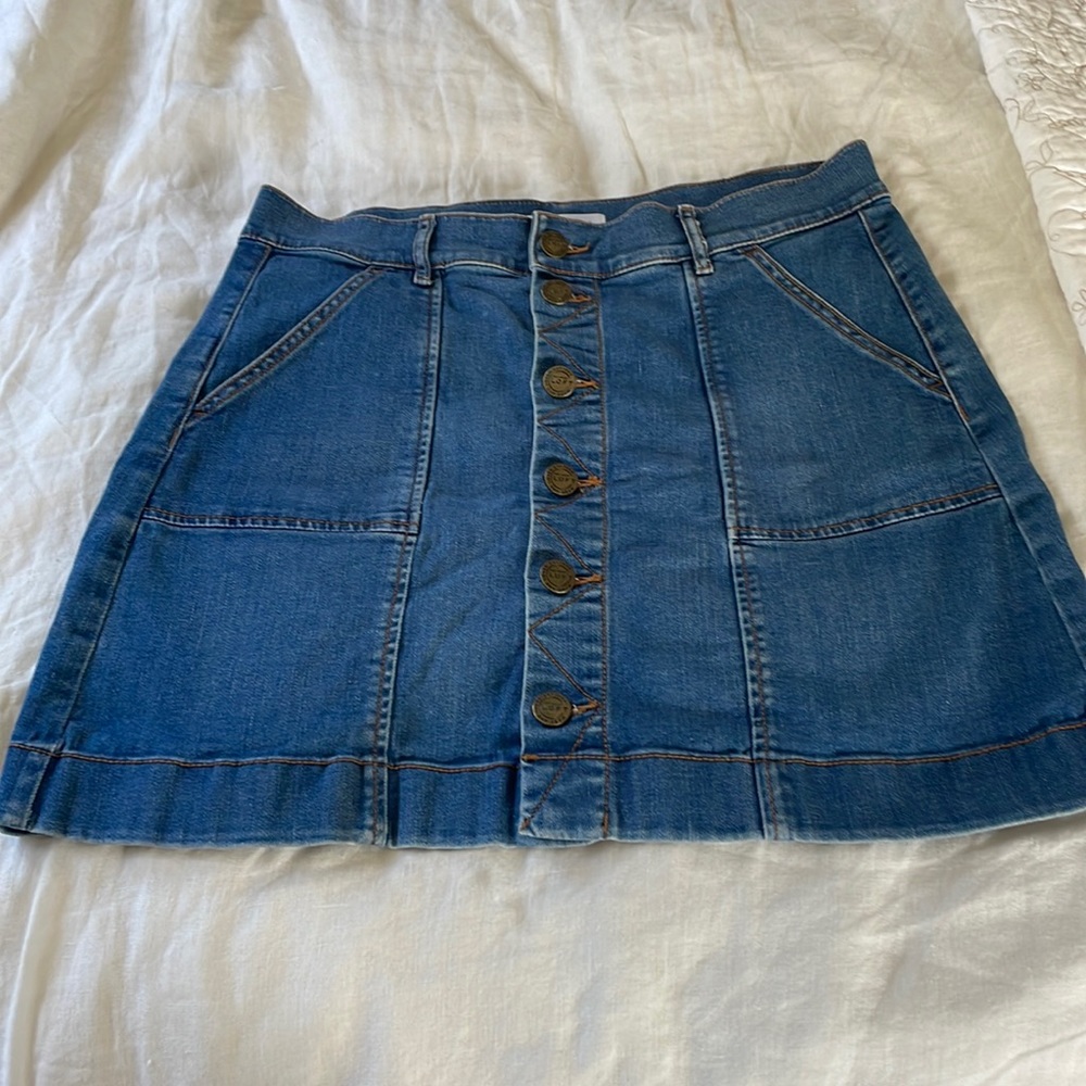 LOFT denim skirt 10
